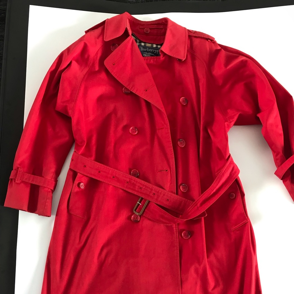 Classic Burberry trench with liner 🌹